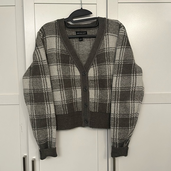 Plaid Cardigan - Picture 1 of 1